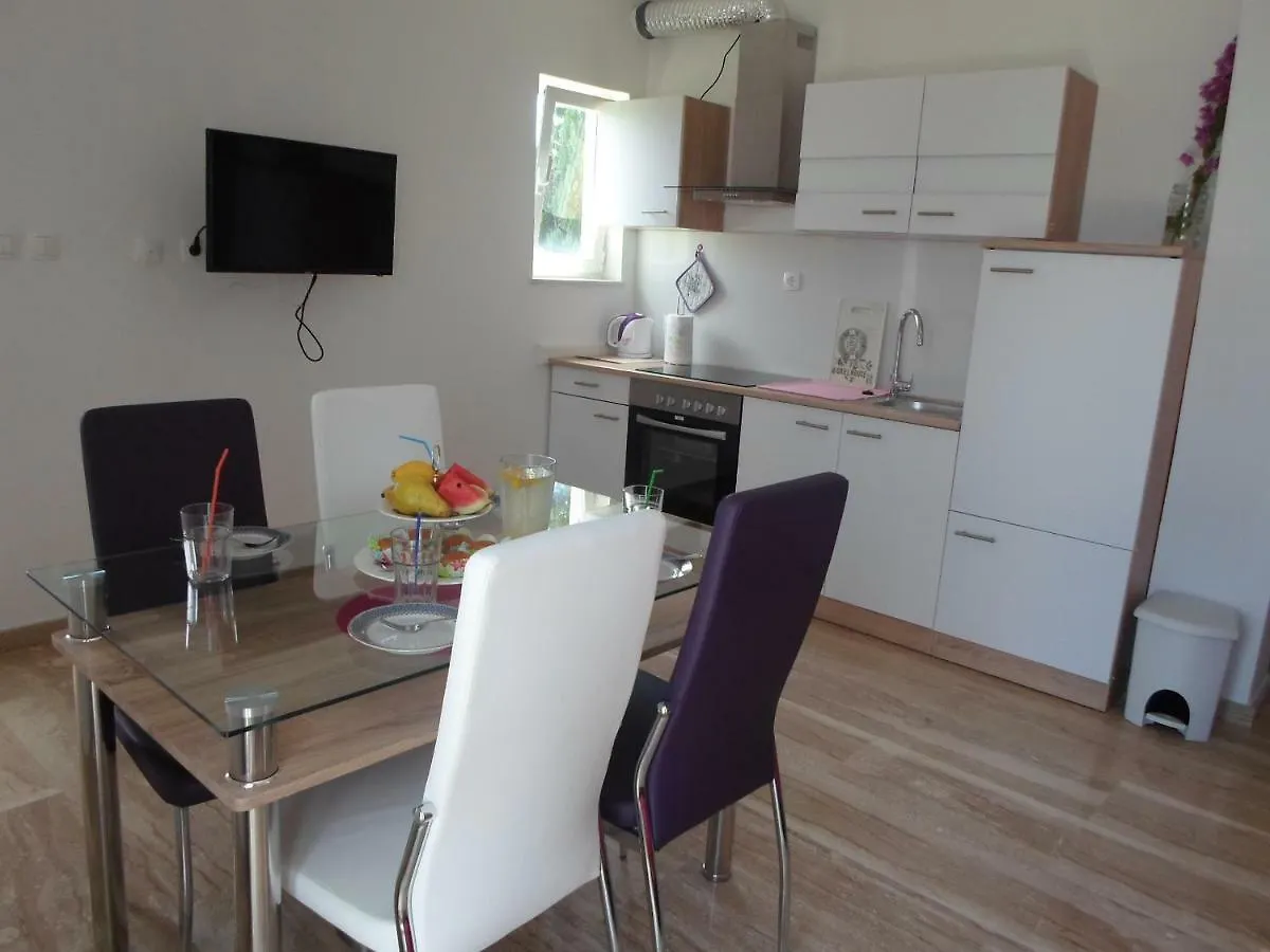Apartman Lapis Savar